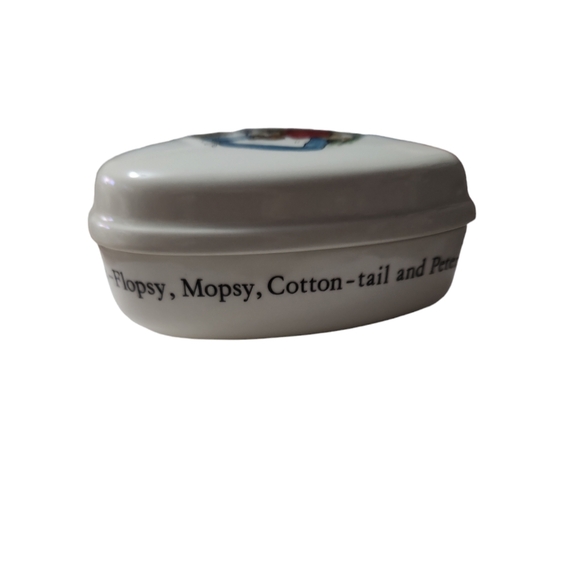 Wedgwood Beatrix Peter Rabbit heart trinket box - Picture 2 of 10